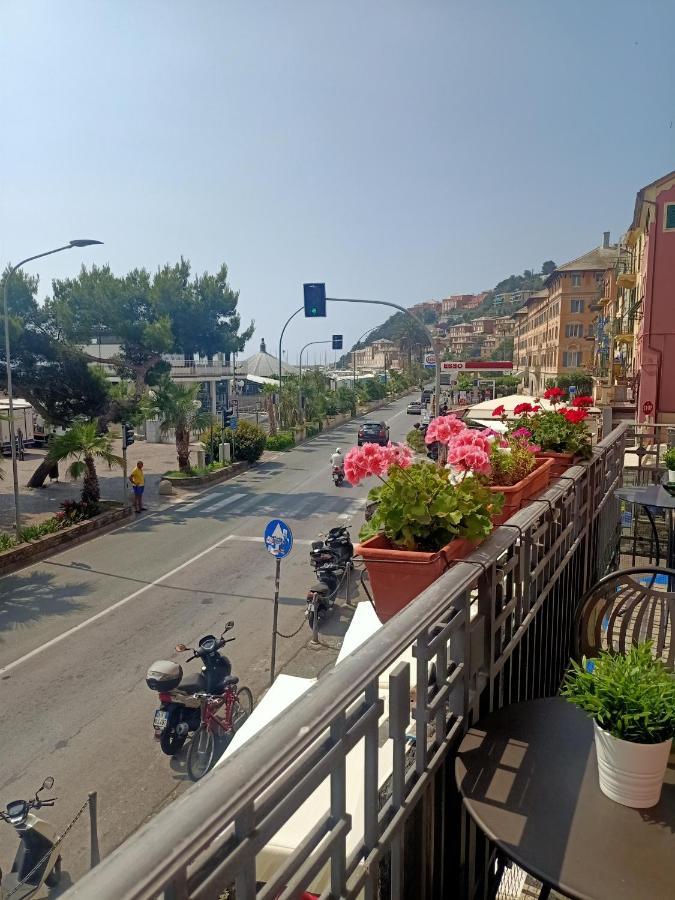 ארנצאנו Hotel Serena מראה חיצוני תמונה